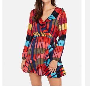 Ruffled sinched at waiste Dress